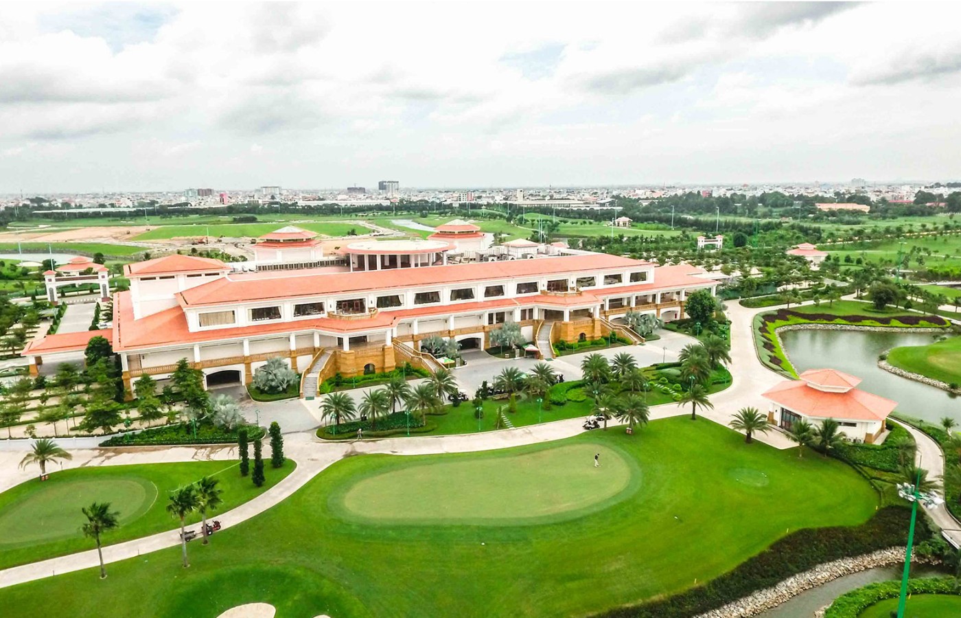 SÂN GOLF TÂN SƠN NHẤT