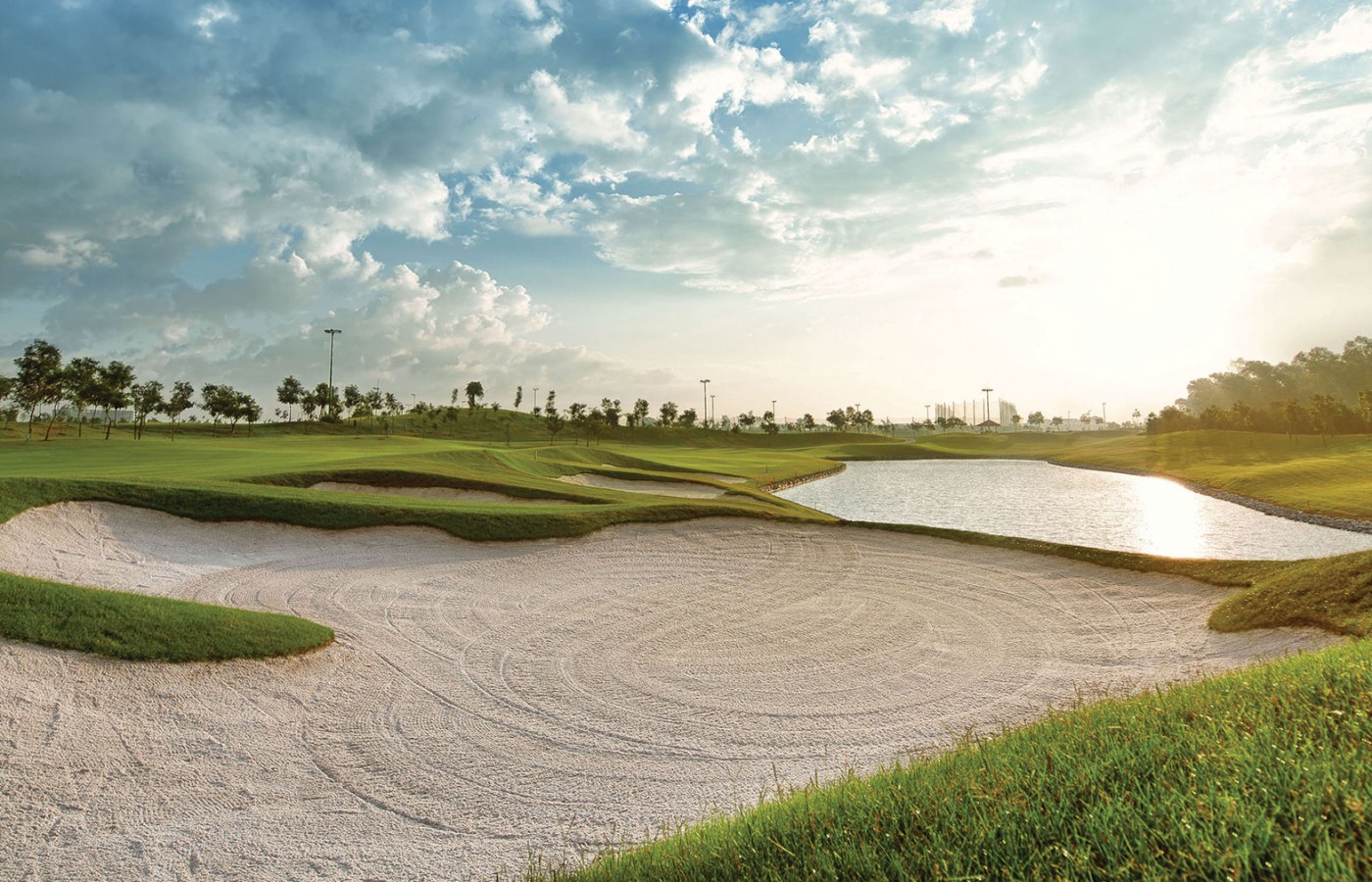 SÂN GOLF LONG BIÊN