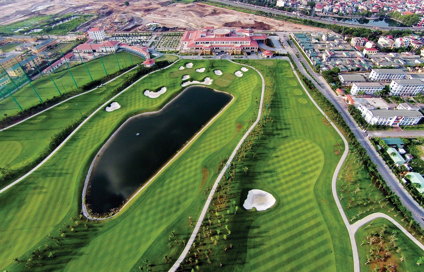 SÂN GOLF LONG BIÊN